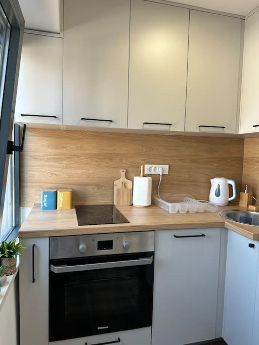 Tivat Apartment Bagian luar foto