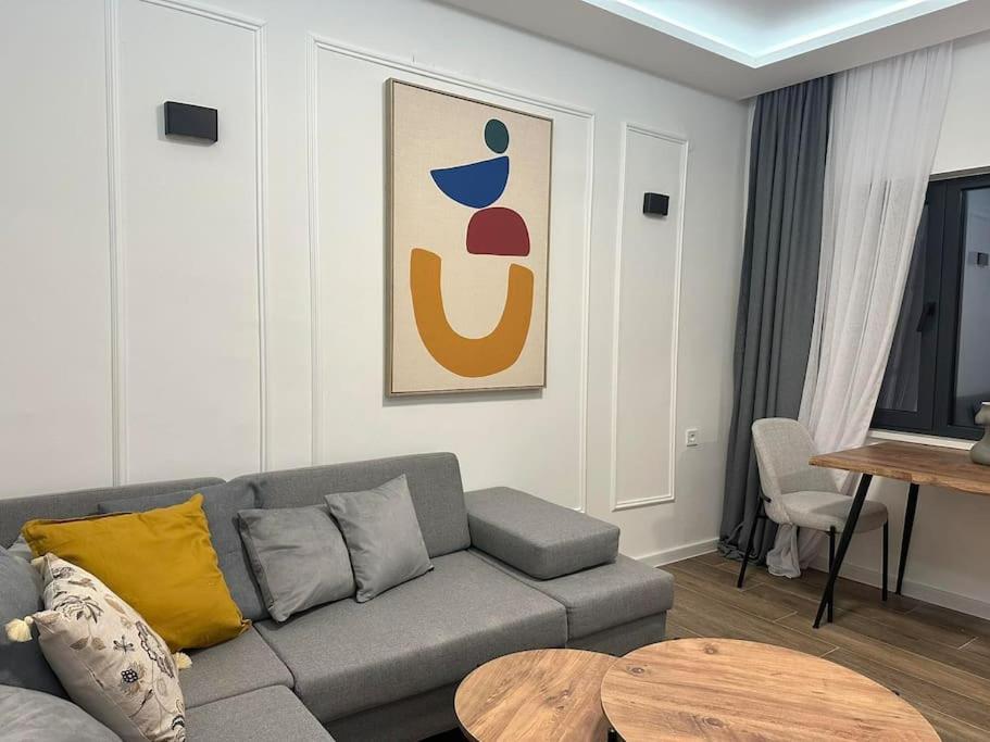 Tivat Apartment Bagian luar foto